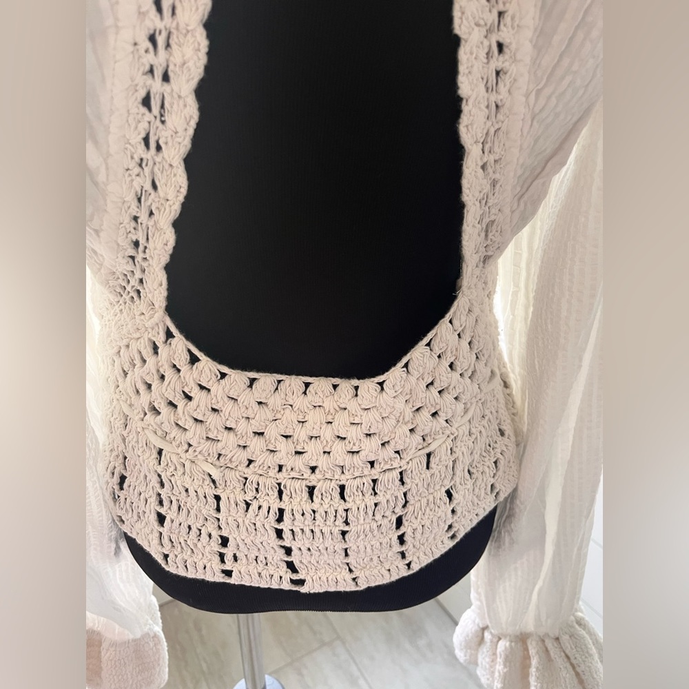 ⭐️Free People White Crochet Blouse - Picture 8 of 8